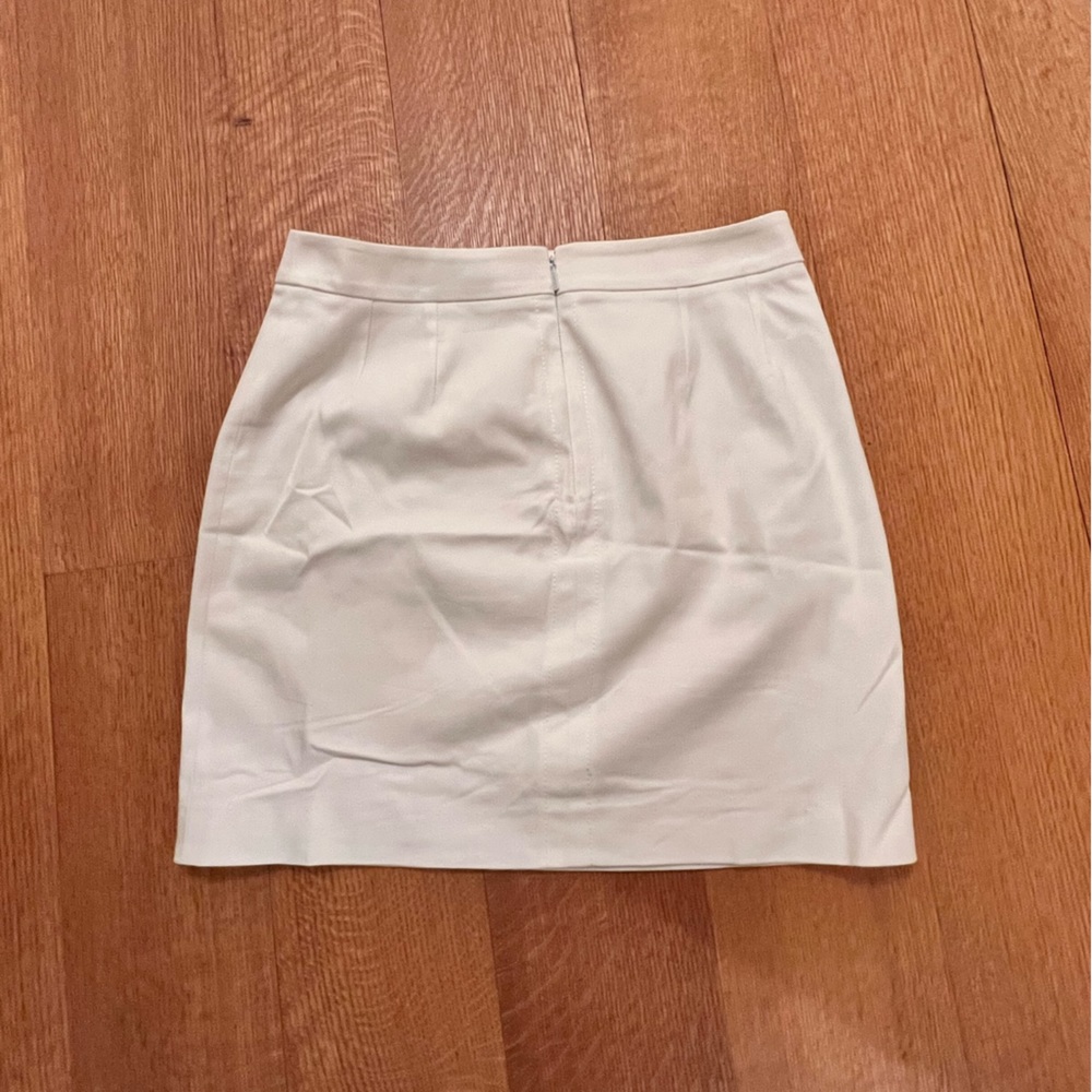 Gucci tan straight mini skirt - Picture 2 of 4